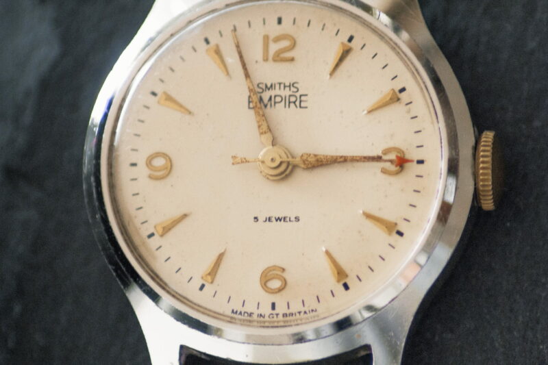 _MG_9195e 1950s Smiths Empire 5 Jewels